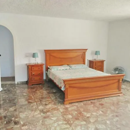 Mar Aral Villa *